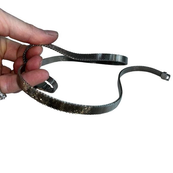 Gucci Italy 100% authentic silver metal chain mesh skinny belt Designer … - Picture 3 of 5